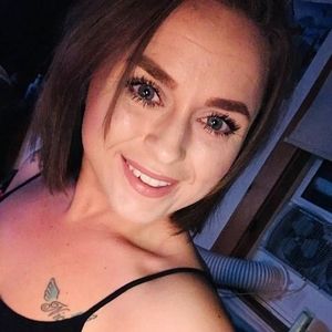 Meet your Posher, Alicia